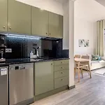 Bay Апартаменты Машику