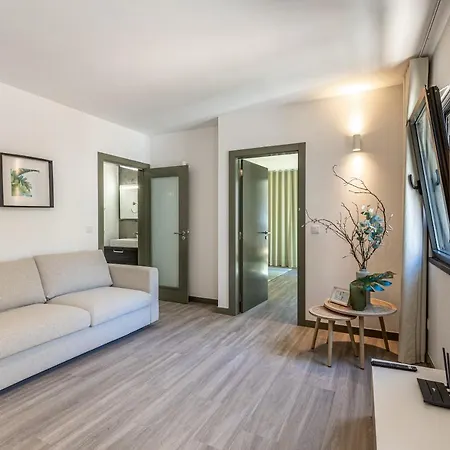 Bay Apartamento *